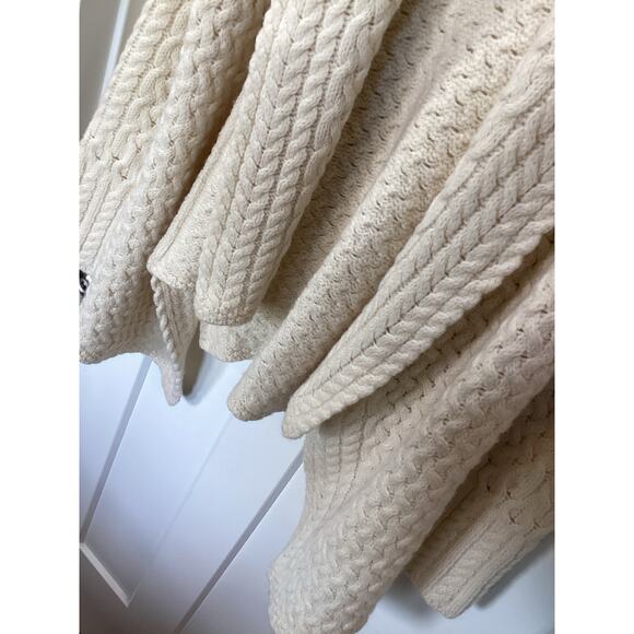Irelandseye Womens 100% Virgin Wool Cable Knit Cardigan Sweater Cream Size Small - Picture 3 of 8